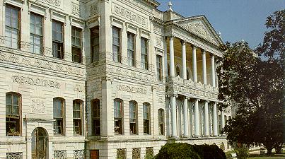 Dolmabahçe Palace